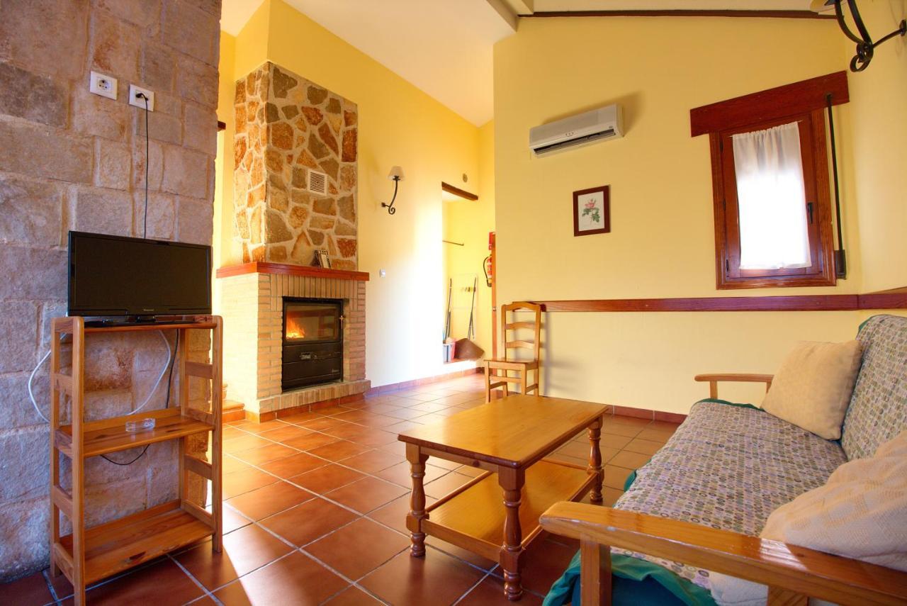 Aventura & Relax Cabanas Pena La Higuera Villalba de la Sierra Exteriör bild