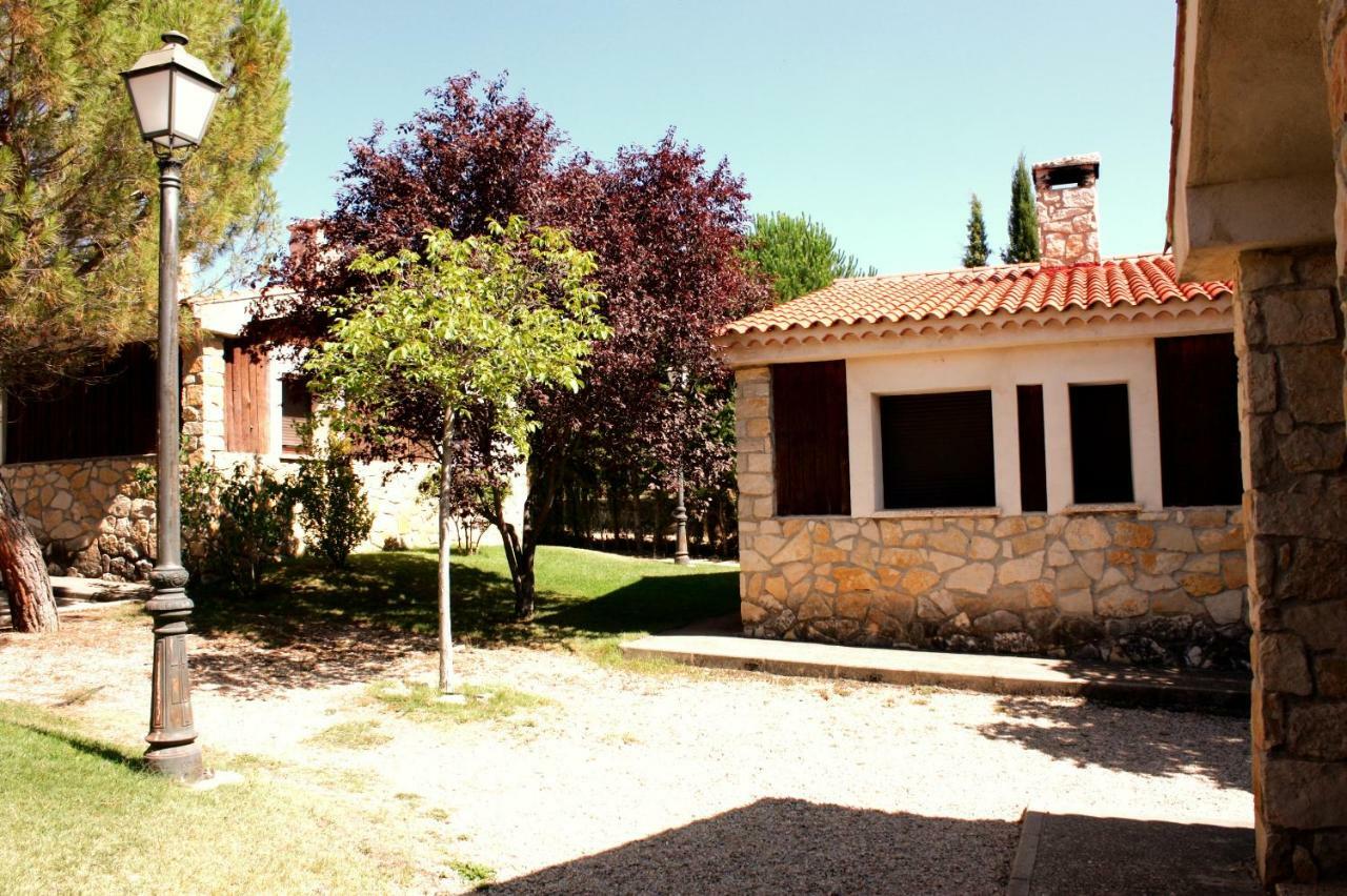 Aventura & Relax Cabanas Pena La Higuera Villalba de la Sierra Exteriör bild